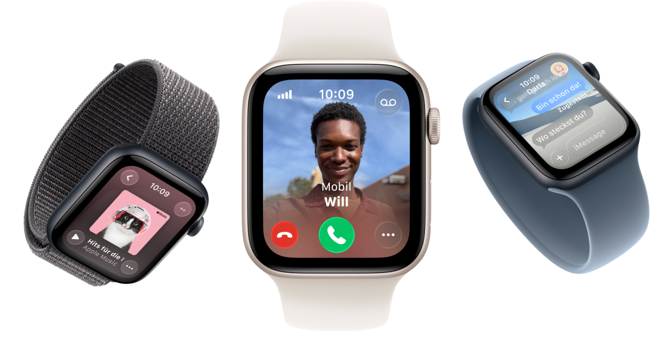 Apple Watch SE 3 Geräte, Aluminiumgehäuse, Farben Polarstern und Mitternacht, Sport Loop, Farbe Dunkelgrau, Solo Loop, Farbe Blassrosa, Solo Loop, Farbe Maritimblau, die Displays zeigen: Apple Music, einen eingehenden Anruf, Nachrichten