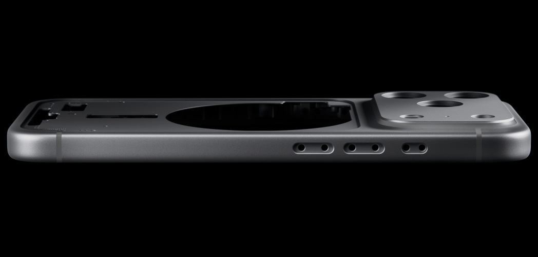 Parte de trás do iPhone 17 Pro, estrutura unibody em alumínio forjado